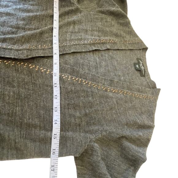 Eddie Bauer 100% Merino Wool Cardigan Sz S Women’s V Neck Sweater Brass Green - Picture 9 of 10